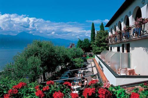 Hotel Fraderiana Torri del Benaco Szoba fotó